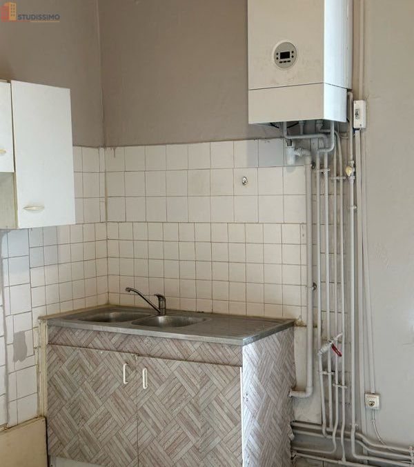 Studio 45m² Oyonnax 01100 - Centre-ville - Photo 2