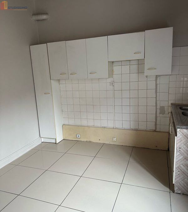 Studio 45m² Oyonnax 01100 - Centre-ville - Photo 1