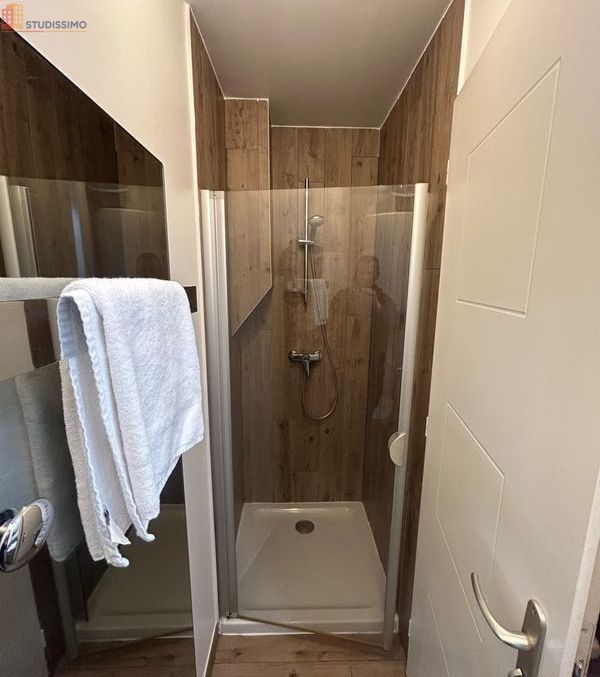 Studio 14m² Bourg-en-Bresse centre - Meublé, calme - Photo 2
