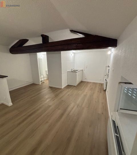 Studio 25m² Saint-Trivier-sur-Moignans - Centre village - Photo 1