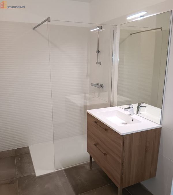 Studio 29m² Ferney-Voltaire - Centre-ville, garage - Photo 2