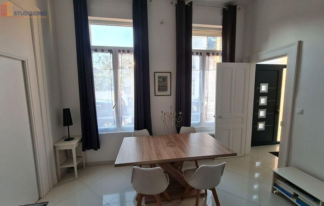 Studio 20m² Saint-Quentin - - Photo 2