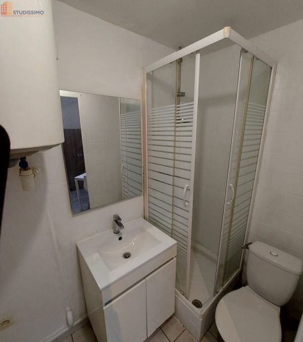 Studio meublé 20m² Saint-Quentin - Meublé, DPE D - Photo 2