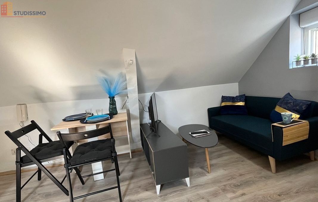 Studio 20m² Saint-Quentin 02100 - Meublé, dernier étage - Photo 1