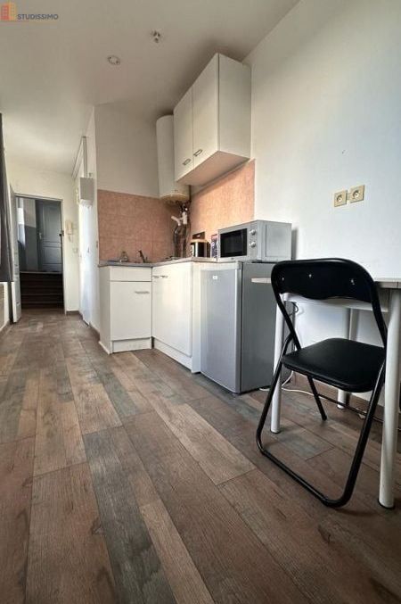 Studio meublé 14m² Saint-Quentin - Lumineux, en étage - Photo 1