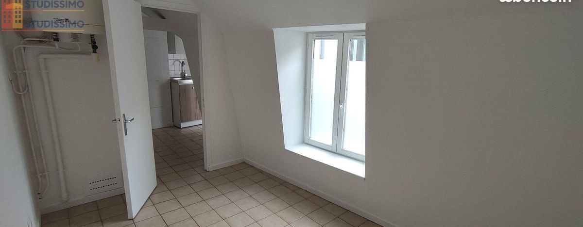 Studio 17m² Laon - - Photo 2