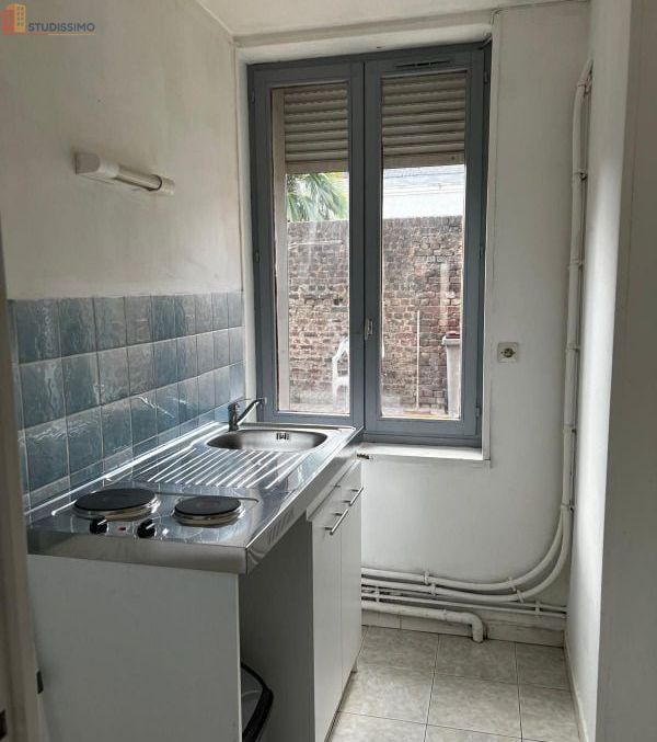 Studio meublé 27m² Saint-Quentin - Meublé, DPE D - Photo 3