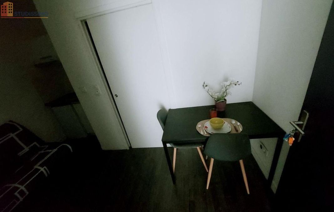 Studio meublé 12m² Saint-Quentin - Meublé, DPE D - Photo 1