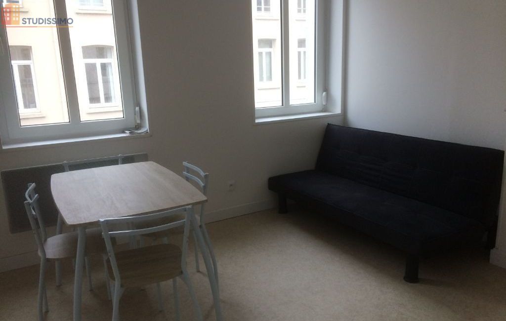 Studio 19m² Saint-Quentin - 1er étage - Photo 1