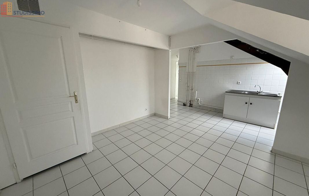 Studio 31m² La Fère 02800 - Étage élevé, DPE D - Photo 2