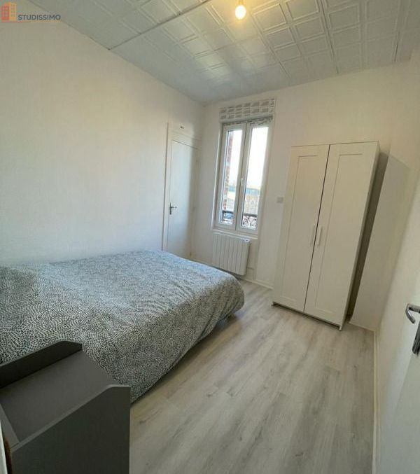 Studio meublé 35m² Saint-Quentin - Étage élevé, DPE D - Photo 2
