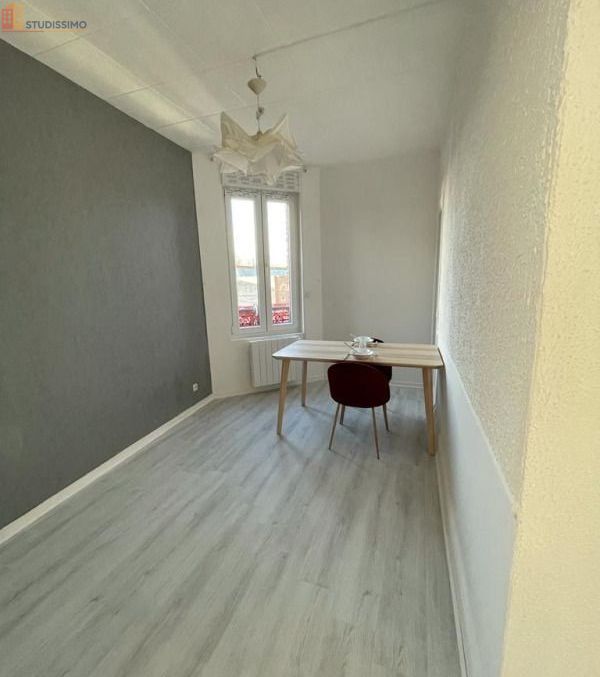 Studio à Saint-Quentin