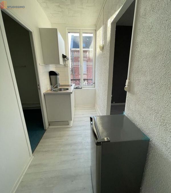 Studio meublé 35m² Saint-Quentin - Étage élevé, DPE D - Photo 1