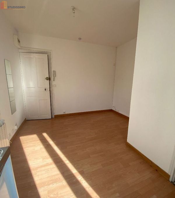 Studio 14m² Saint-Quentin 02100 - Photo 2