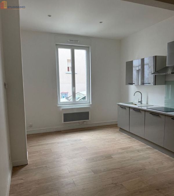 Studio 37m² Saint-Quentin - Sans caractéristique mentionnée - Photo 14