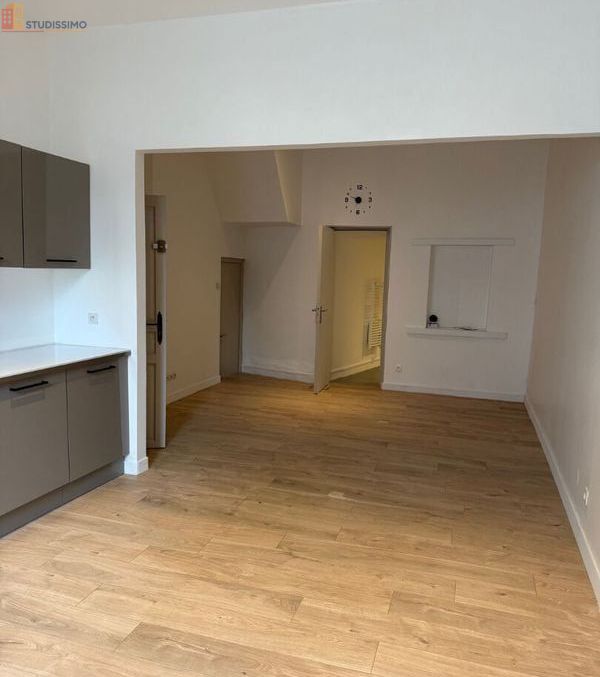 Studio 37m² Saint-Quentin - Sans caractéristique mentionnée - Photo 12