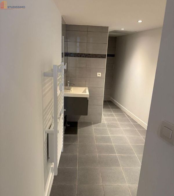 Studio 37m² Saint-Quentin - Sans caractéristique mentionnée - Photo 10