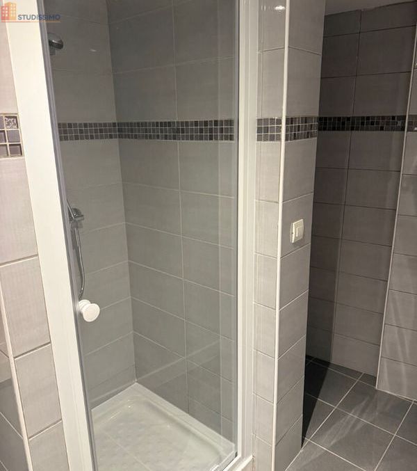 Studio 37m² Saint-Quentin - Sans caractéristique mentionnée - Photo 4
