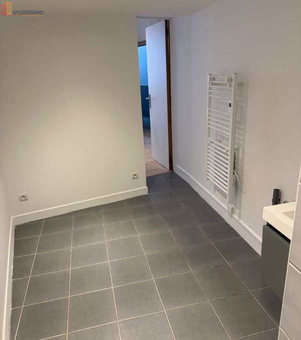 Studio 37m² Saint-Quentin - Sans caractéristique mentionnée - Photo 2