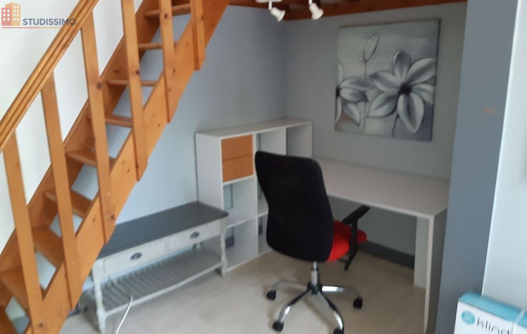 Studio meublé 20m² Laon 02000 - Meublé, ville haute - Photo 1