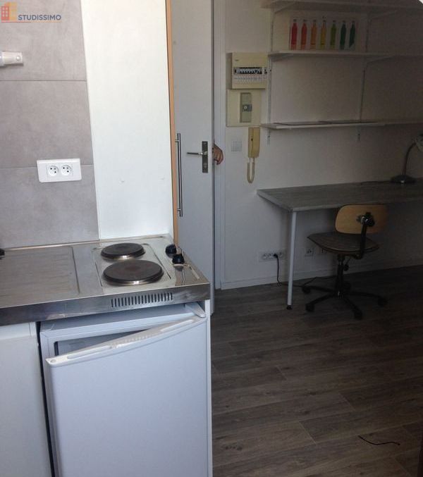 Studio meublé 17m² Soissons centre - Calme, lumineux - Photo 1