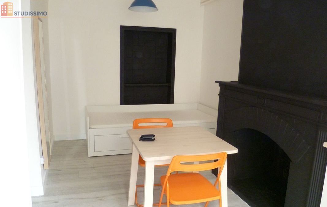 Studio meublé 18m² Laon centre-ville - Tout confort, parking inclus - Photo 1
