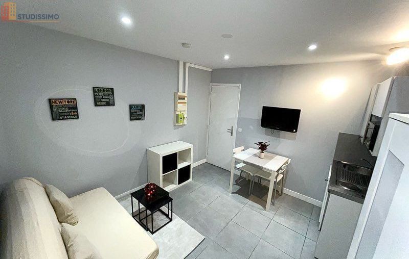 Studio meublé 14m² Saint-Quentin - Meublé, charges comprises - Photo 1