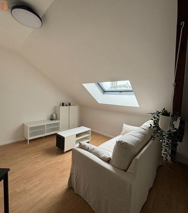 Studio 18m² Saint-Quentin - Meublé, 3e étage - Photo 2