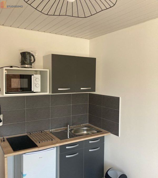Studio meublé 16m² Le Nouvion-en-Thiérache - Tout confort, charges incluses - Photo 2