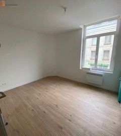 Studio 17m² Saint-Quentin - DPE D, 1er étage - Photo 5