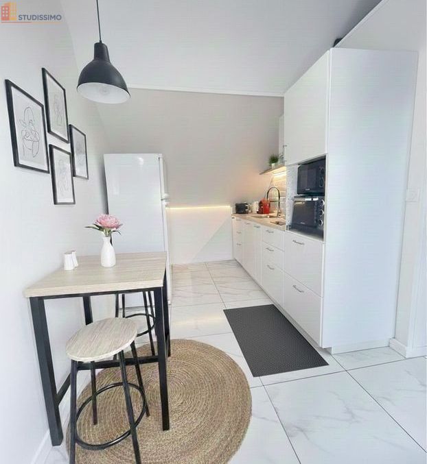 Studio meublé 35m² Saint-Quentin - Lumineux, 2e étage - Photo 1