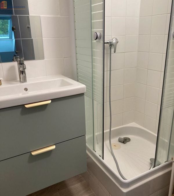 Studio meublé 30m² Soissons 02200 - Meublé, 3e étage - Photo 2