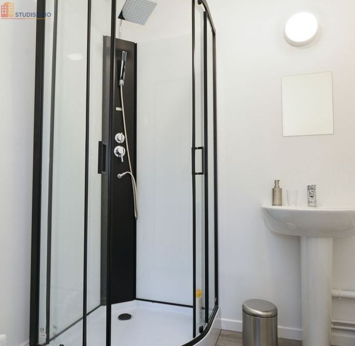 Studio meublé 17m² Saint-Quentin - Meublé, 17m² - Photo 2
