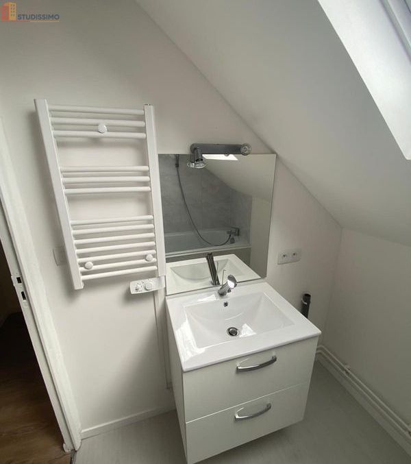 Studio 38m² Saint-Quentin - Entièrement rénové, cuisine équipée - Photo 7