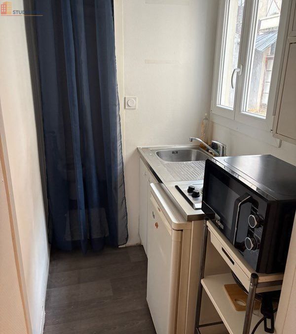 Studio meublé 15m² Vichy - Calme, lumineux - Photo 1