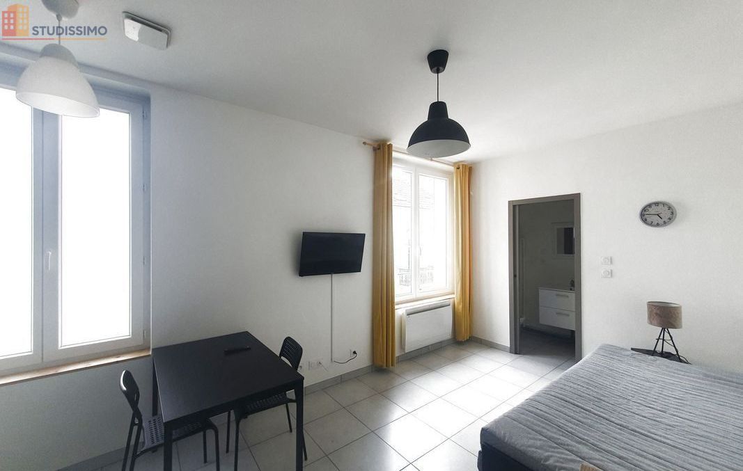 Studio 20m² Vichy - Meublé, 1er étage - Photo 3