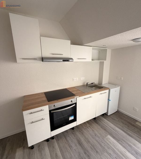 Studio 30m² Montluçon 03100 - Dernier étage, DPE C - Photo 4