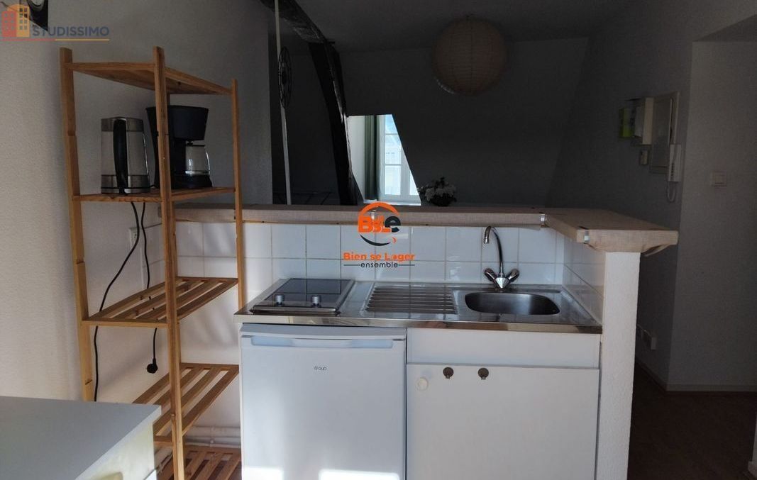 Studio meublé 32m² Montluçon 03100 - Dernier étage, lumineux - Photo 2