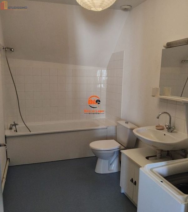 Studio meublé 32m² Montluçon 03100 - Dernier étage, lumineux - Photo 3
