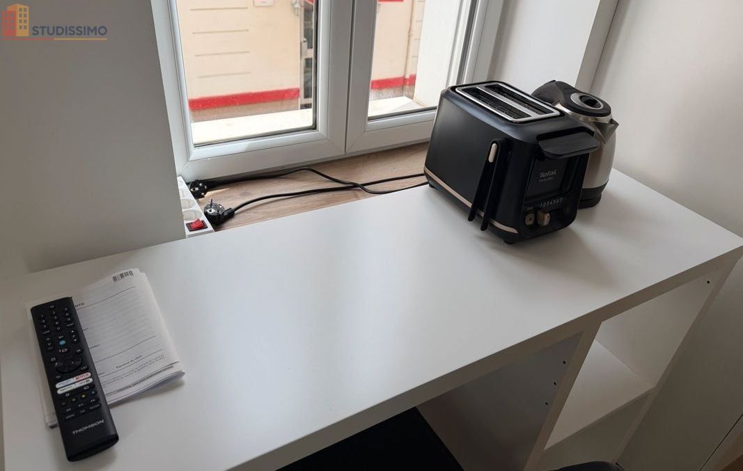 Studio meublé 21m² Vichy centre - Lumineux - Photo 9