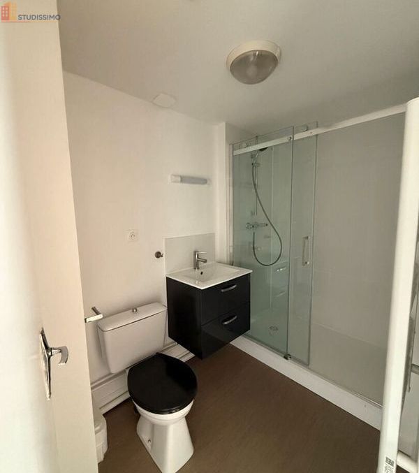 Studio 27m² Moulins 03000 - Dernier étage, lumineux - Photo 4