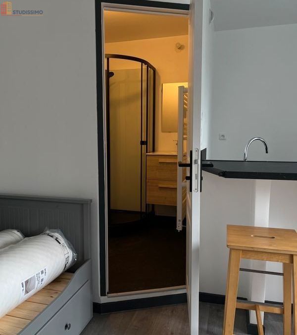 Studio 20m² Gannat 03800 - Entièrement rénové - Photo 2