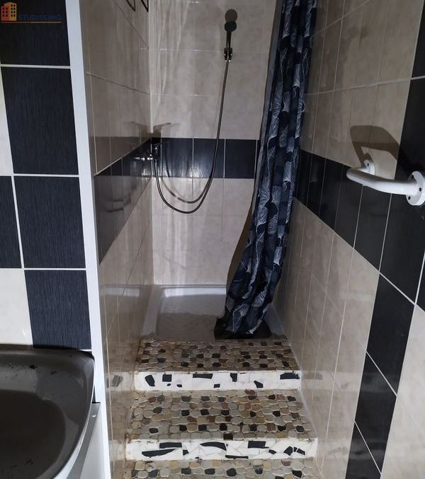 Studio meublé 37m² Montluçon 03100 - Lumineux, proche quai - Photo 2