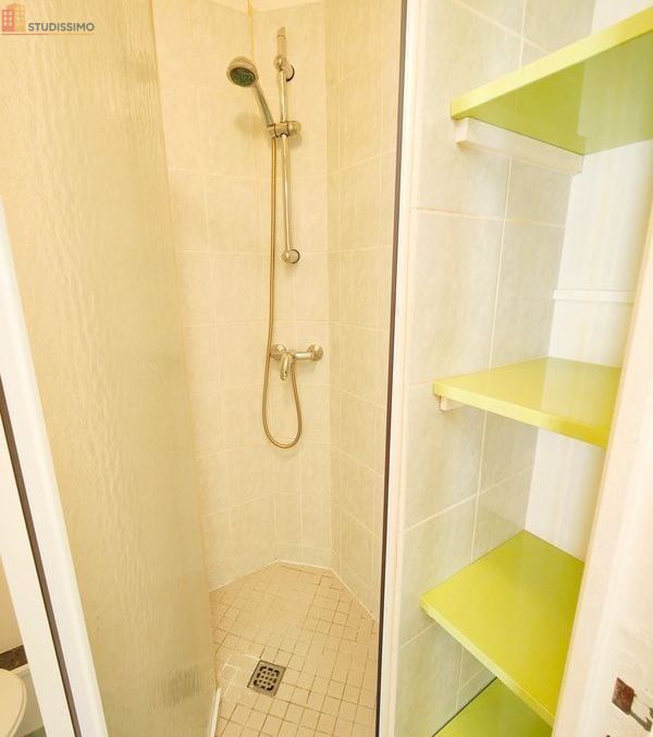 Studio meublé 19m² Vichy 03200 - Charges comprises, étage 2/2 - Photo 2