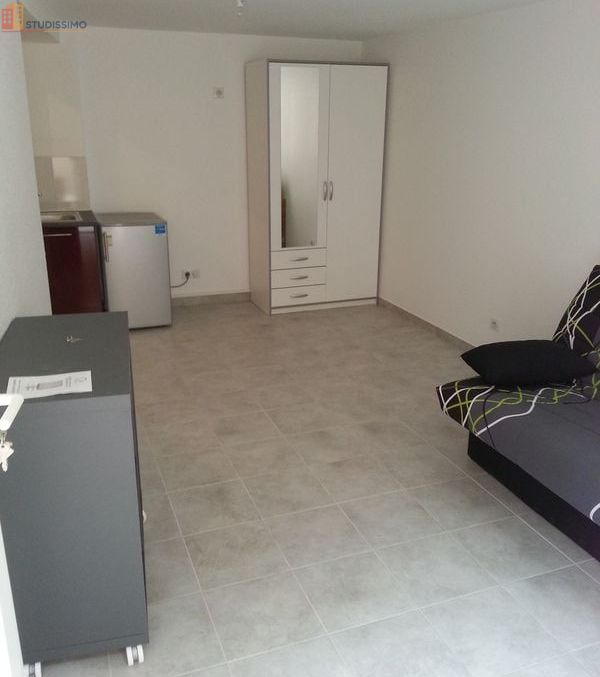Studio meublé 25m² Montluçon 03100 - Proche boulevard, meublé - Photo 2
