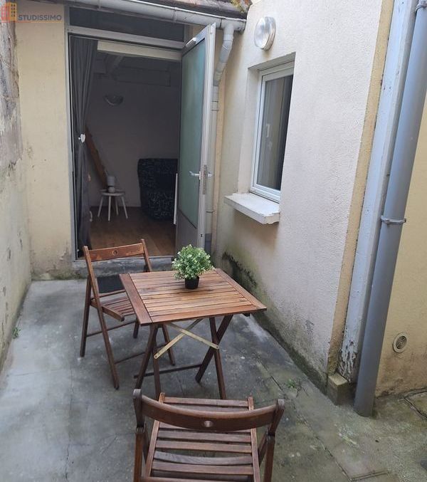 Studio meublé 20m² Vichy - Rénové, cour - Photo 2