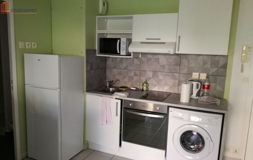Studio meublé 32m² Vichy - Proche gare et hôpital - Photo 1