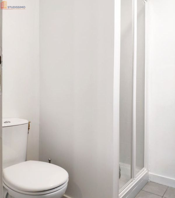 Studio meublé 21m² Montluçon 03100 - Proche IUT, meublé - Photo 2