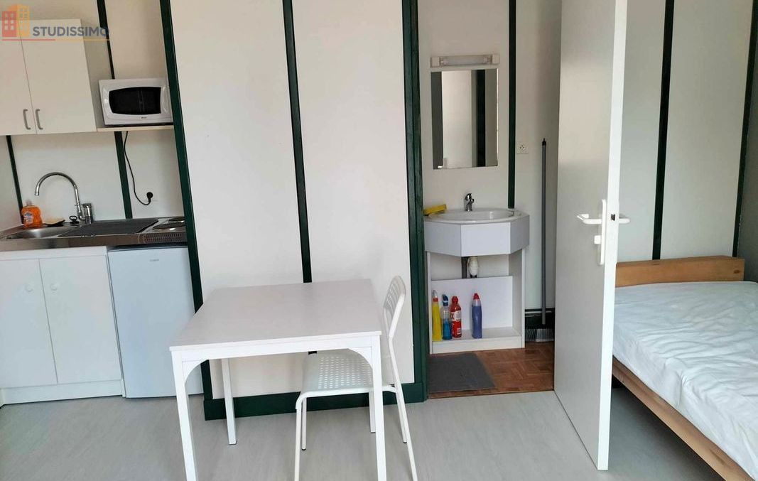 Studio à Le Donjon