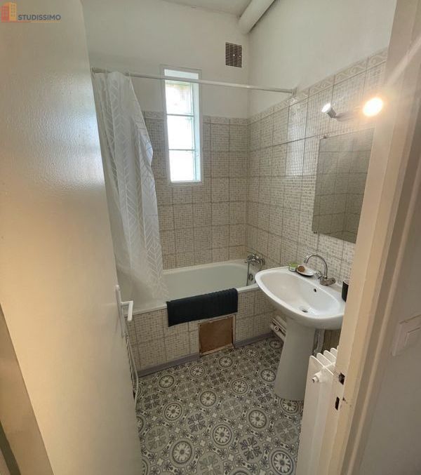 Studio meublé 20m² Vichy centre - Calme, lumineux - Photo 2
